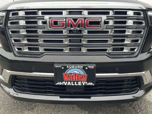New 2026 GMC Acadia Denali w/ Super Cruise Package AWD/4WD image 32