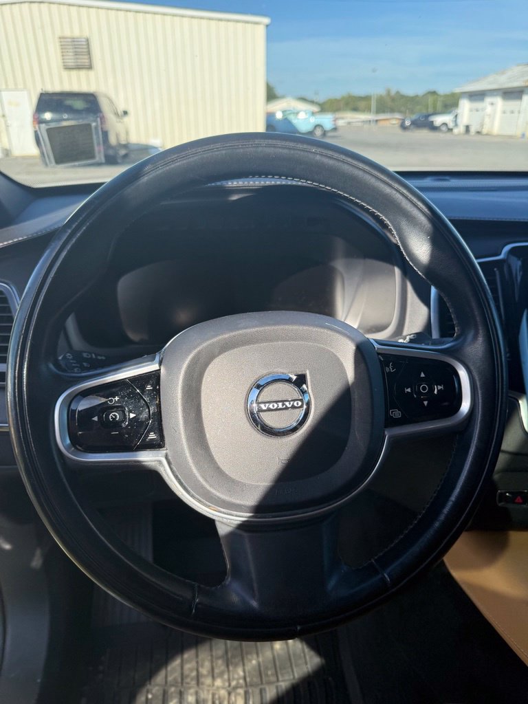 Used 2021 Volvo XC90 T6 Inscription AWD/4WD image 13