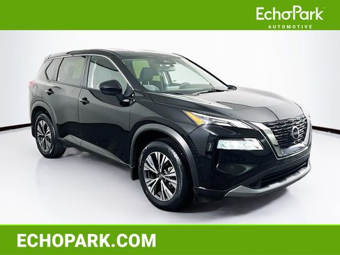 Used 2023 Nissan Rogue SV FWD image 1