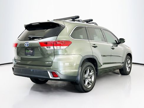 Used 2017 Toyota Highlander Limited Platinum AWD/4WD image 9