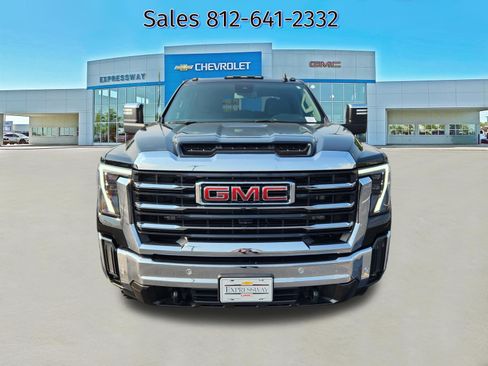 Used 2025 GMC Sierra 2500 SLT w/ SLT Premium Package AWD/4WD image 2