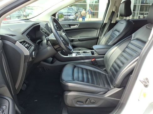 Used 2024 Ford Edge SEL AWD/4WD image 11