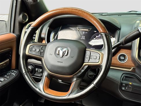 Used 2024 RAM 3500 Limited w/ Safety Group image 17