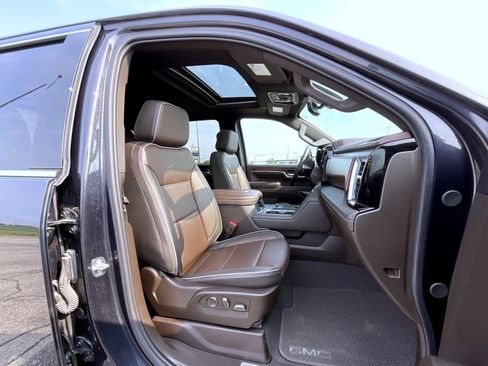 Certified 2024 GMC Sierra 2500 Denali w/ Denali Reserve Package AWD/4WD image 15