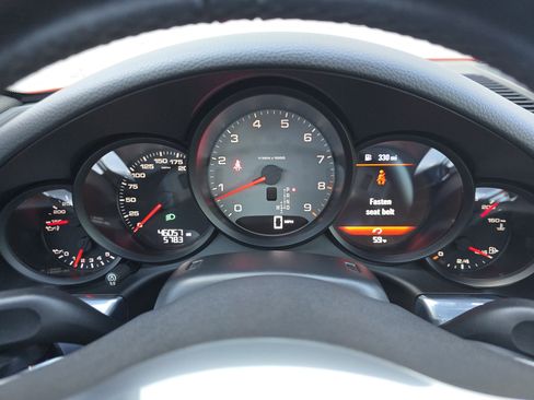 Used 2016 Porsche 911 Carrera S image 18