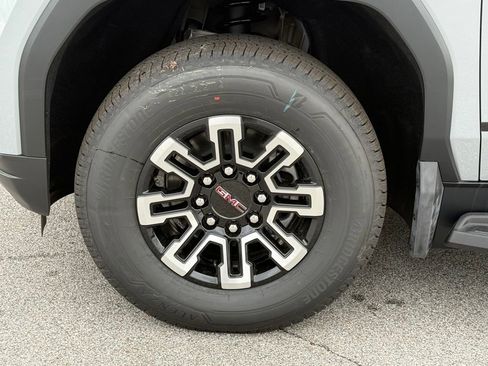 New 2026 GMC Sierra EV Elevation image 10