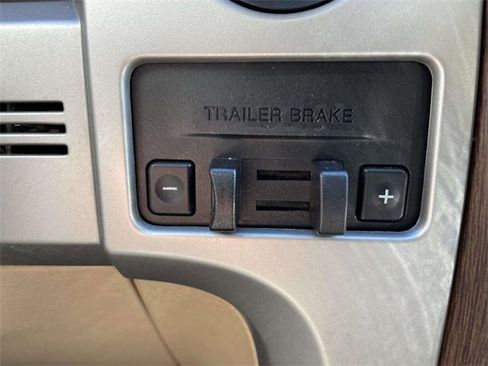 Used 2013 Ford F150 Lariat w/ Luxury Equipment Group image 23