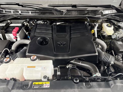 Used 2024 Toyota Tundra SR5 w/ SR5 Convenience Package image 41