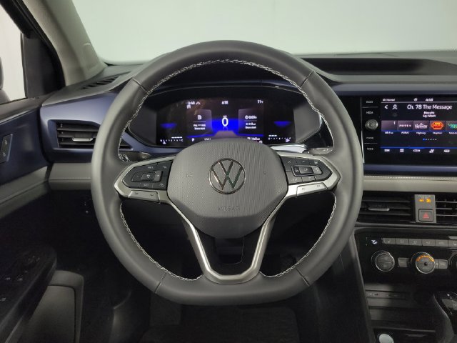Used 2024 Volkswagen Taos SE AWD/4WD image 21
