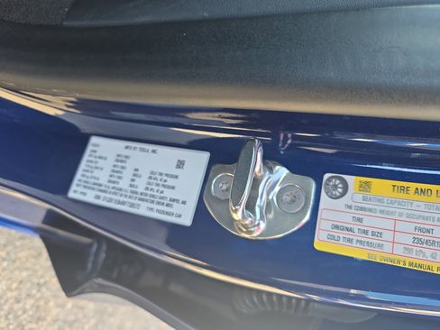 Used 2024 Tesla Model 3 Long Range image 37