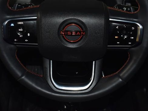 Used 2025 Nissan Armada PRO-4X image 25