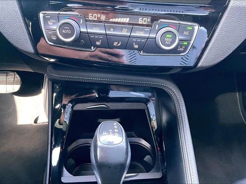 Used 2018 BMW X2 sDrive28i w/ Convenience Package FWD image 24