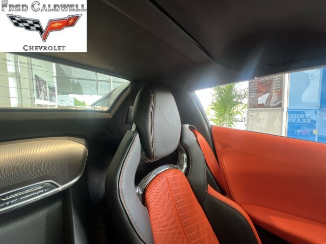 Used 2026 Chevrolet Corvette Stingray Premium Conv w/ Z51 Performance Package RWD image 14