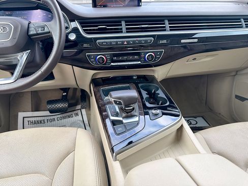 Used 2019 Audi Q7 3.0T Premium Plus AWD/4WD image 19