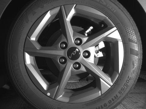 Used 2025 Kia K4 LXS image 14