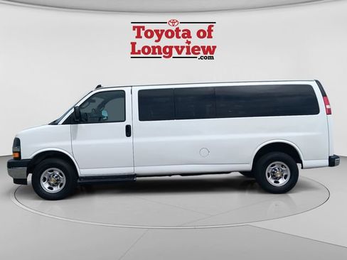 Used 2023 Chevrolet Express 3500 LT w/ LT Preferred Equipment Group RWD image 2