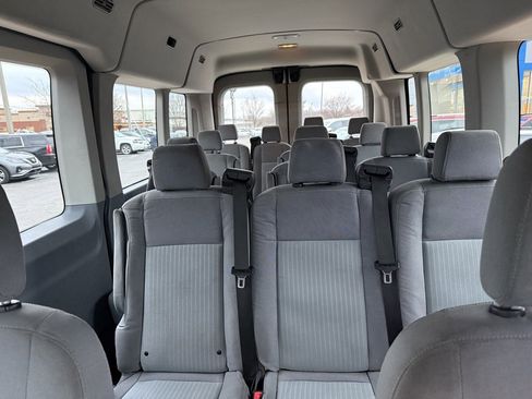 Used 2018 Ford Transit 350 XLT image 14