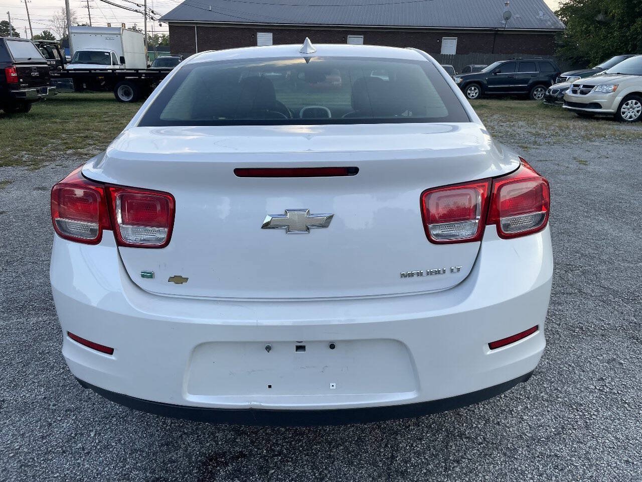 Used 2015 Chevrolet Malibu LT w/ Leather Package FWD image 6