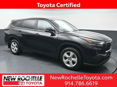 Certified 2025 Toyota Highlander LE