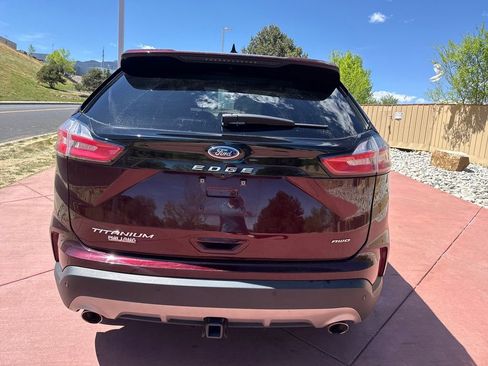 Used 2022 Ford Edge Titanium w/ Class II Trailer Tow Package image 6