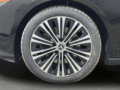Used 2023 Mercedes-Benz CLA 250 image 24