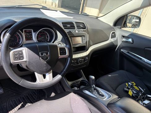 Used 2013 Dodge Journey American Value Package w/ Flexible Seating Group FWD image 17