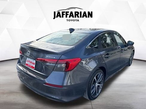 Used 2023 Honda Civic Touring image 6