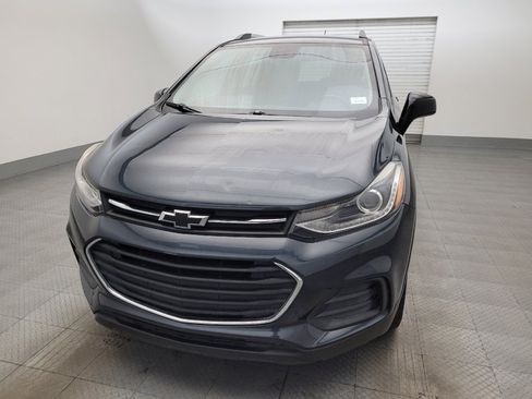 Used 2021 Chevrolet Trax LT w/ Sport Edition FWD image 15