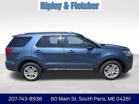 Used 2019 Ford Explorer XLT w/ Equipment Group 201A AWD/4WD image 3