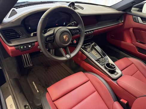 New 2026 Porsche 911 Carrera 4S image 4