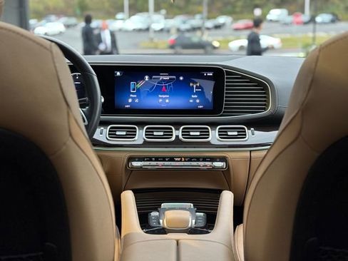 Certified 2024 Mercedes-Benz GLE 580 4MATIC image 56