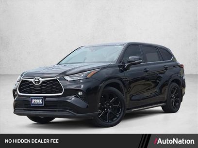 Used 2024 Toyota Highlander LE