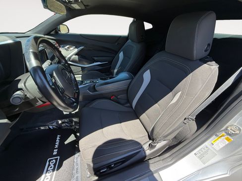 Used 2018 Chevrolet Camaro LT w/ Redline Edition RWD image 10