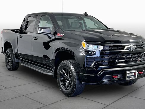 Certified 2023 Chevrolet Silverado 1500 LT Trail Boss w/ Convenience Package II AWD/4WD image 3