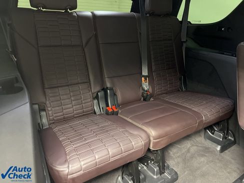 Used 2023 Cadillac Escalade V image 24