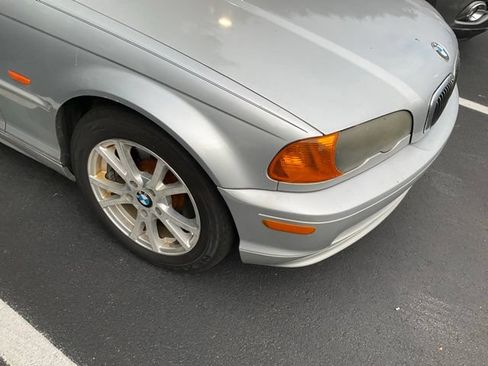 Used 2001 BMW 325Ci Convertible RWD image 2