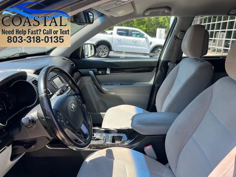 Used 2014 Kia Sorento LX FWD image 9