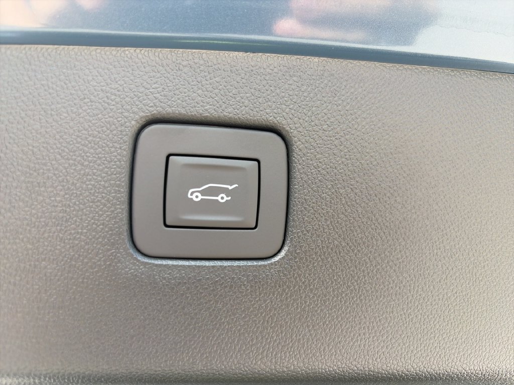 New 2026 Buick Envista Sport Touring w/ Convenience I Package FWD image 27