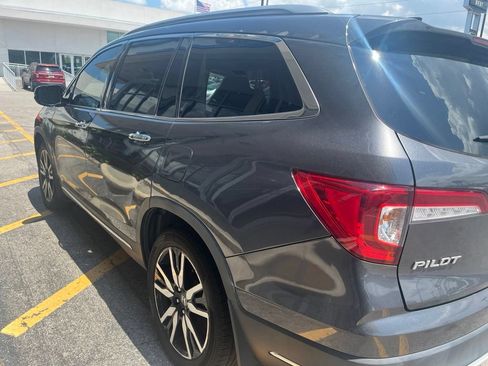 Used 2019 Honda Pilot Elite image 2