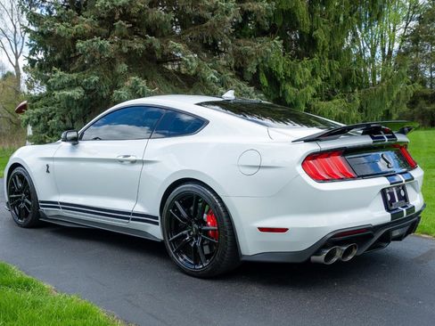 Used 2022 Ford Mustang Shelby GT500 w/ Technology Package RWD image 7