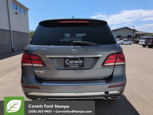 Used 2017 Mercedes-Benz GLE 350 4MATIC image 4