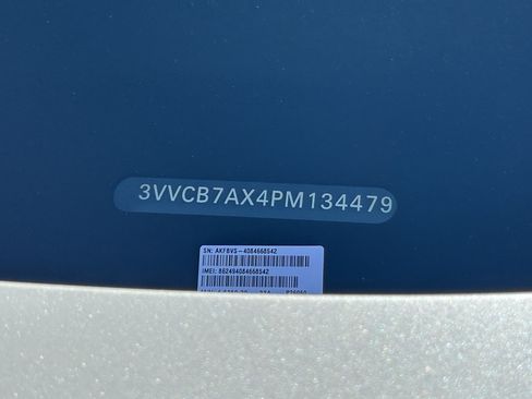 Used 2023 Volkswagen Tiguan SE R-Line FWD image 30