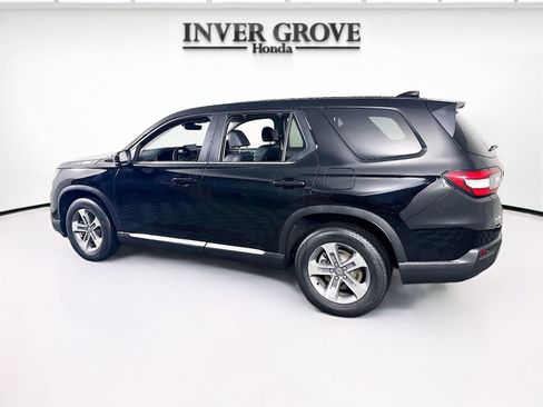 Used 2023 Honda Pilot EX-L image 7