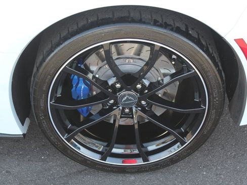 Used 2018 Chevrolet Corvette Grand Sport w/ Carbon 65 Edition image 40