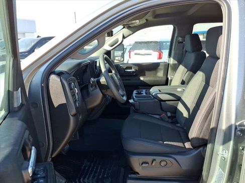 New 2026 Chevrolet Silverado 2500 Custom w/ Custom Convenience Package image 17