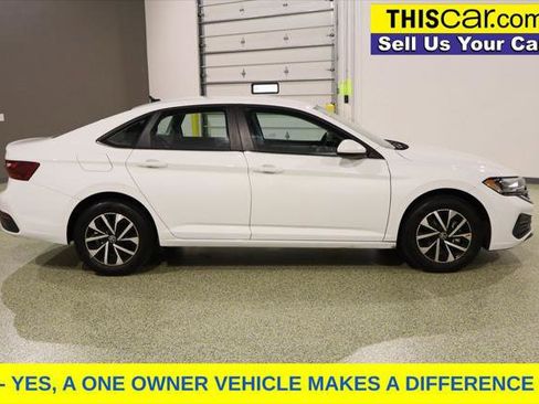 Used 2022 Volkswagen Jetta S image 8