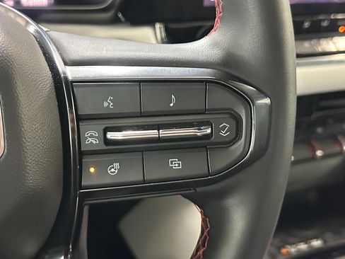 Used 2023 GMC Canyon AT4X AWD/4WD image 27