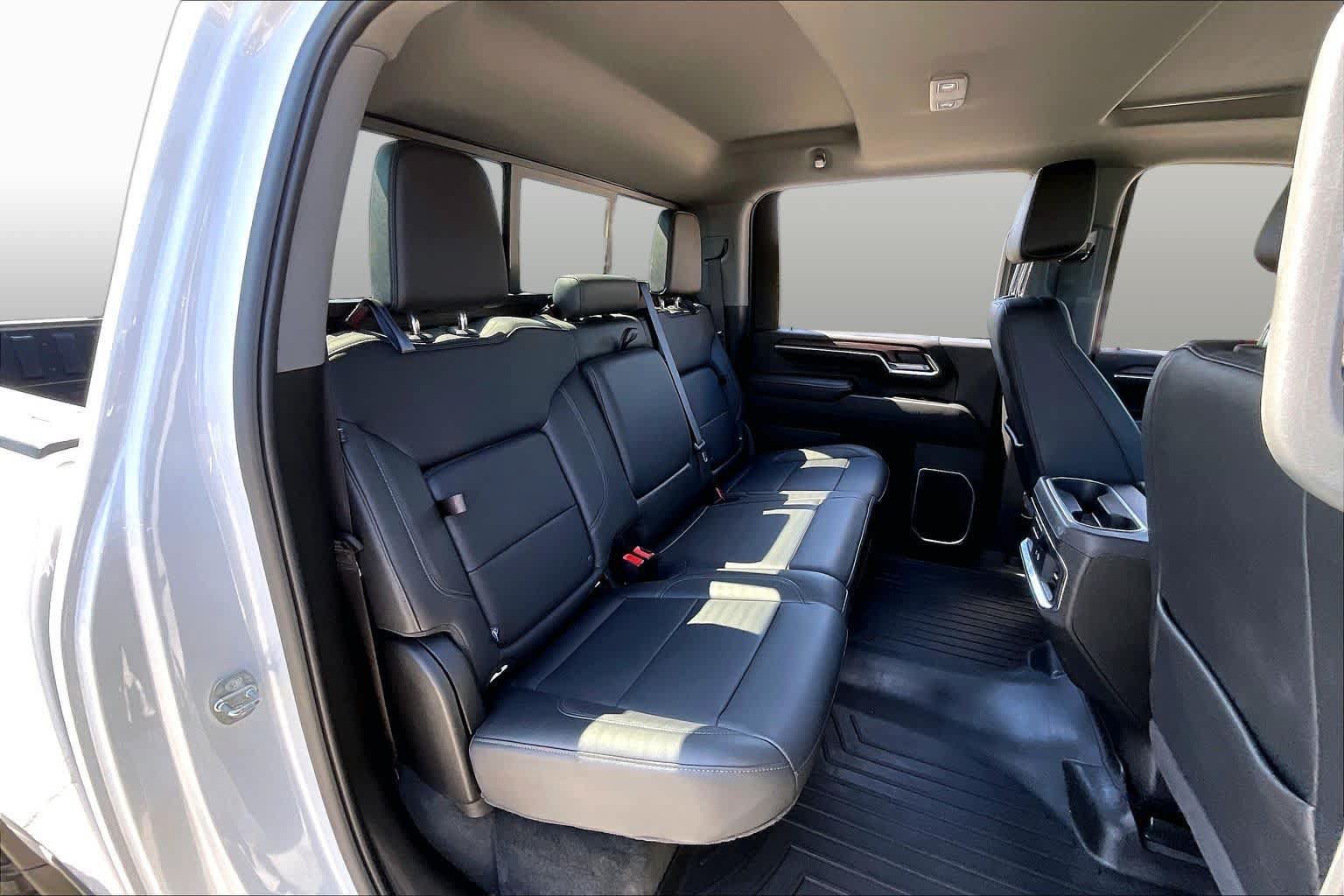 Used 2024 GMC Sierra 2500 SLT w/ Texas SLT Premium Package AWD/4WD image 21