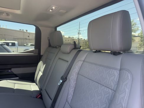 Used 2023 Toyota Tundra Limited AWD/4WD image 24