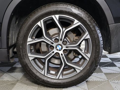 Used 2021 BMW X1 sDrive28i w/ Convenience Package FWD image 16